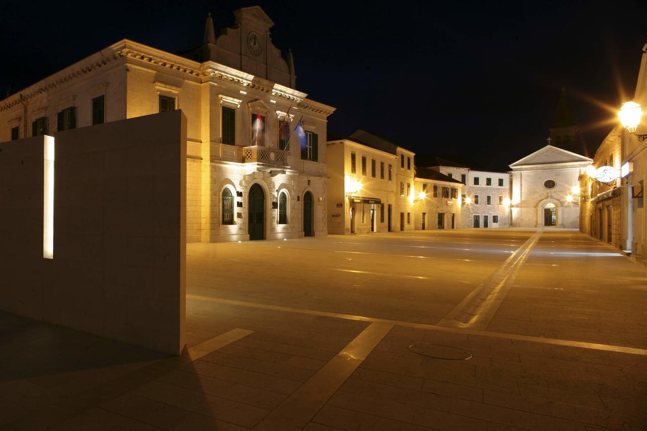 Hotel Merlot Opuzen  Kültér fotó